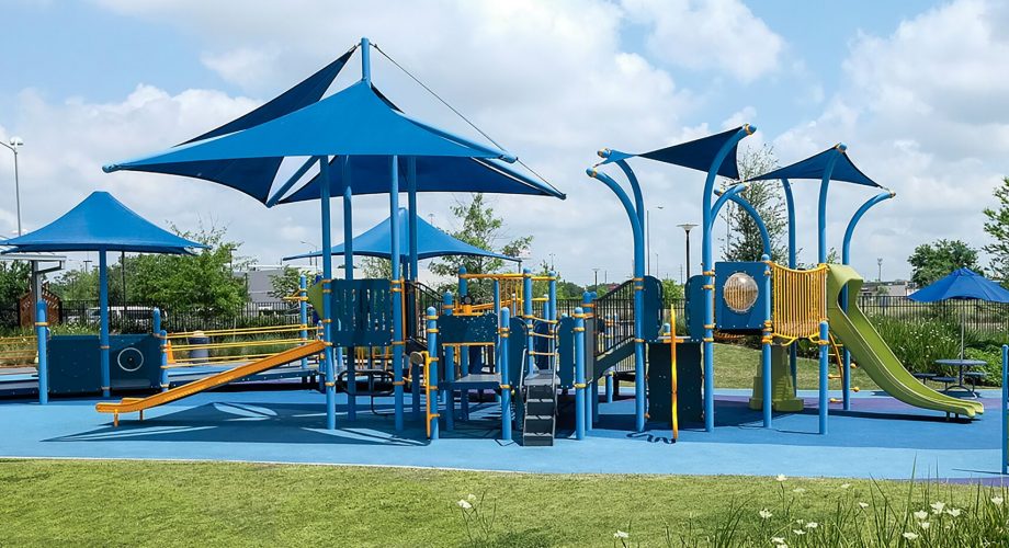 4 Benefits of Adding Shade Structures to Playgrounds img feature